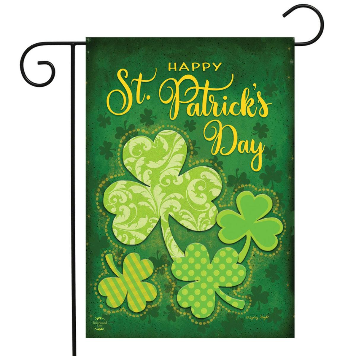 Lucky Shamrocks Garden Flag | Holidays Garden Flags Holidays