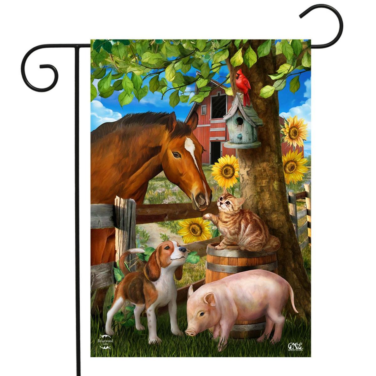 Making Friends Farm Animals Garden Flag | Themes Animals & Critters Seasons