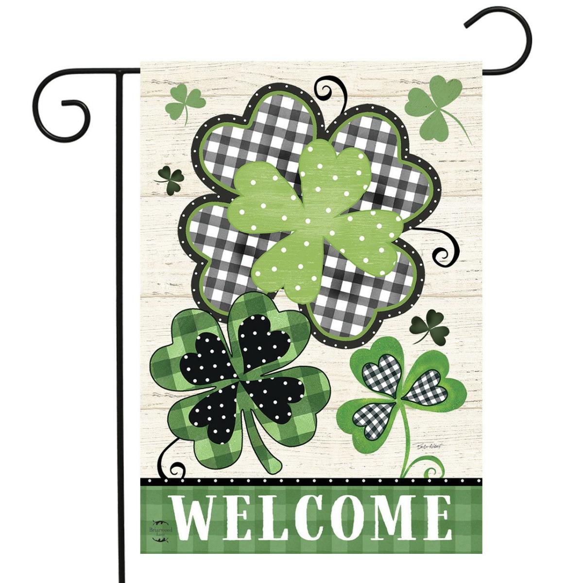 Patterned Shamrocks Welcome Garden Flag | Themes Farmhouse Holidays