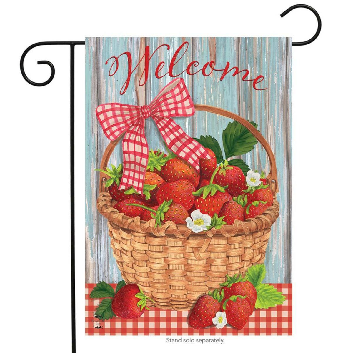 Strawberries Summer Garden Flag | Themes Everyday Seasons